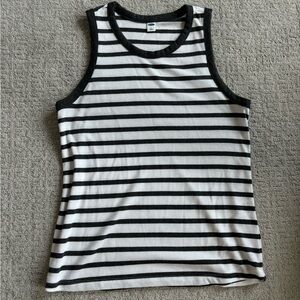 Women’s gray striped tank top